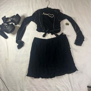 Black skirt